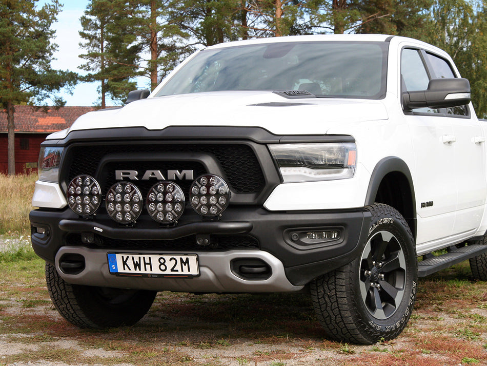 Extraljusfäste RAM 1500 19- Rebel & TRX för 4st runda extraljus