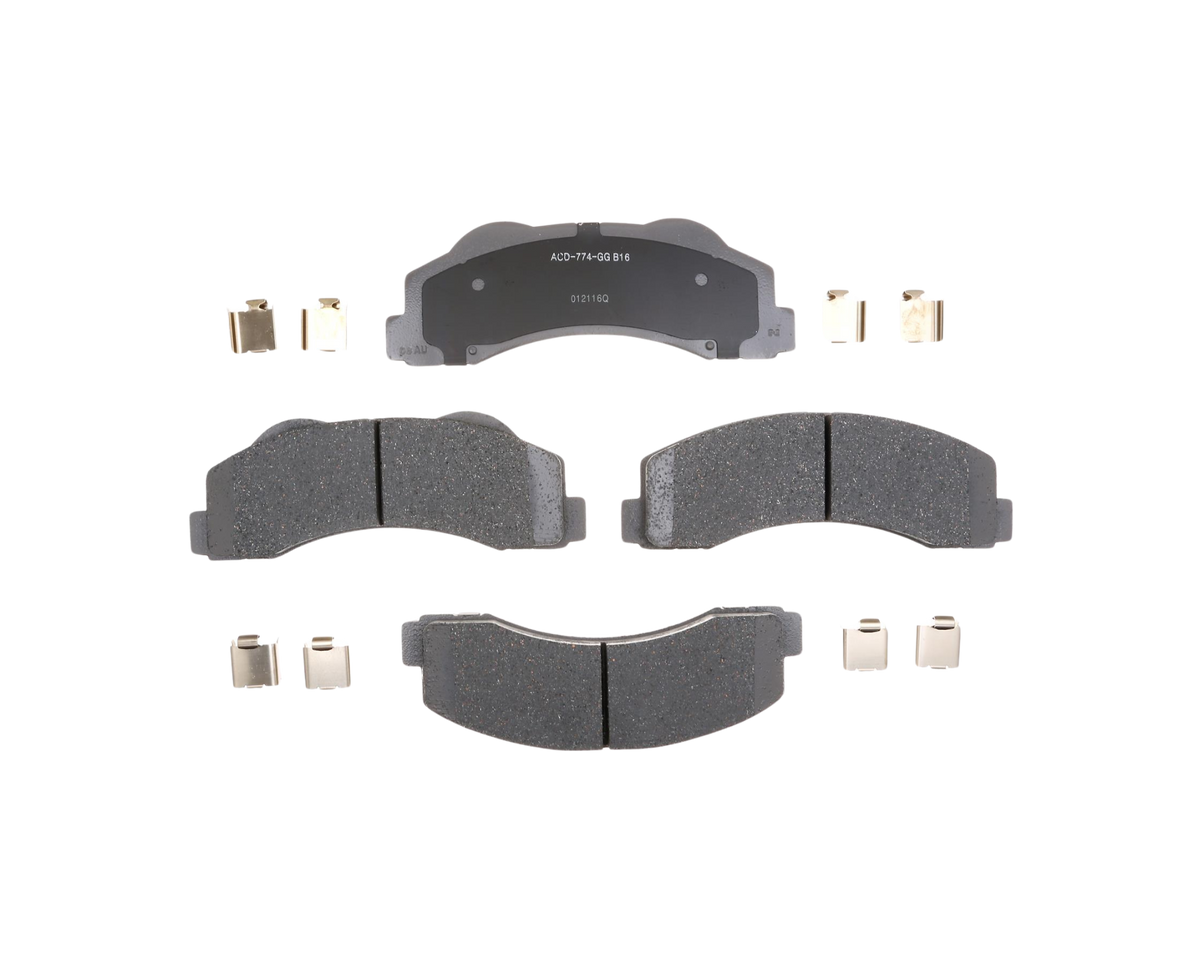 Främre bromsbelägg med artikelnummer 19336928 från ACDelco. Passar till Ford F-150.