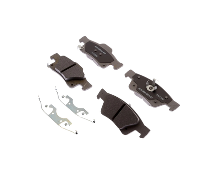 Bakre bromsbelägg från ACDelco med artikelnummer 19391220. Passar till din Dodge Durango & Jeep Grand Cherokee. 