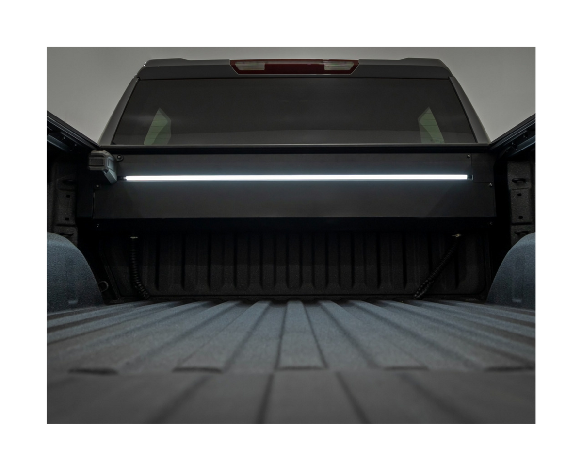 Elektriskt flaklock från Mad Truck Accessories med artikelnummer MT-E-10130S. Passar till Chevrolet Silverado 1500 & GMC Sierra 1500.