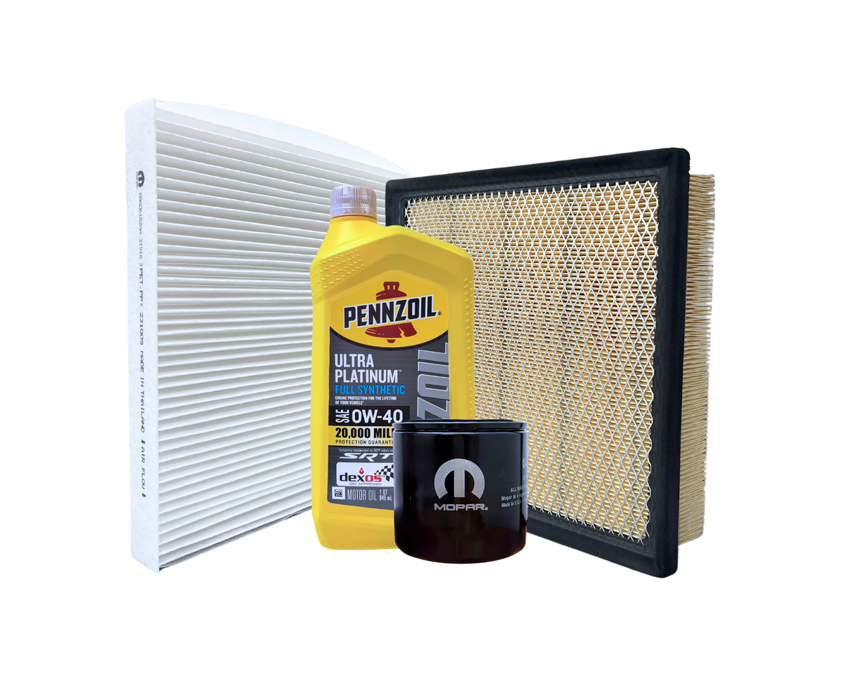 Servicepaket i original från Mopar innehållande motorolja, oljefilter, kupéfilter & luftfilter. Passar till Durango & Grand Cherokee med 6.4L SRT motor.