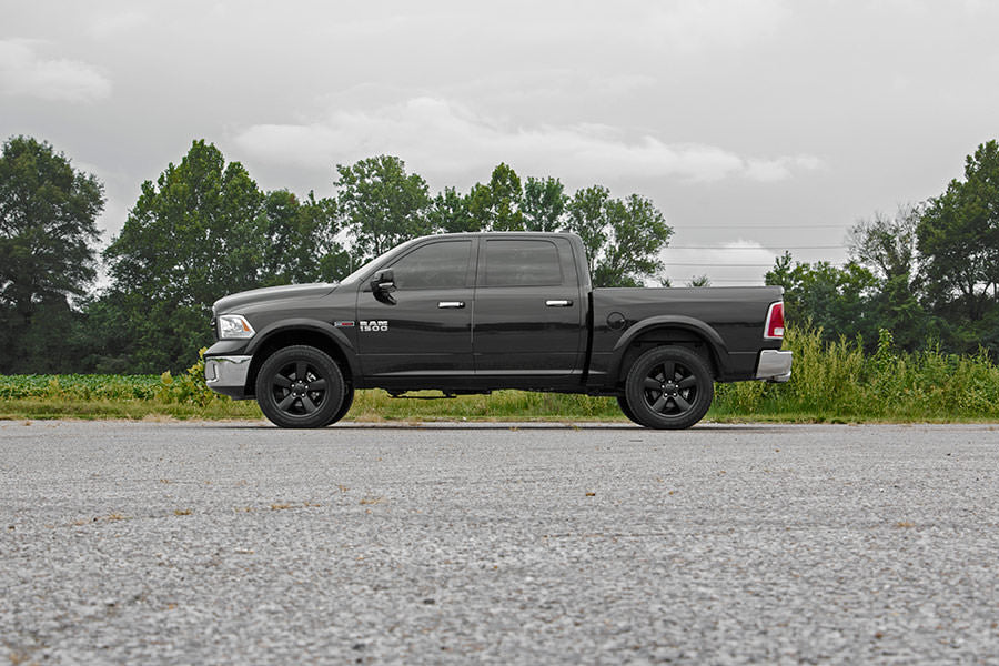 2.5 INCH LEVELING KIT